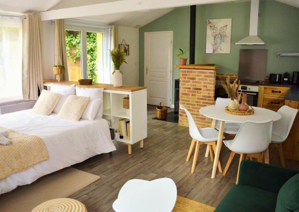 Chalet Cosy Au Coeur De La Foret De Broceliande Beignon Exterior foto